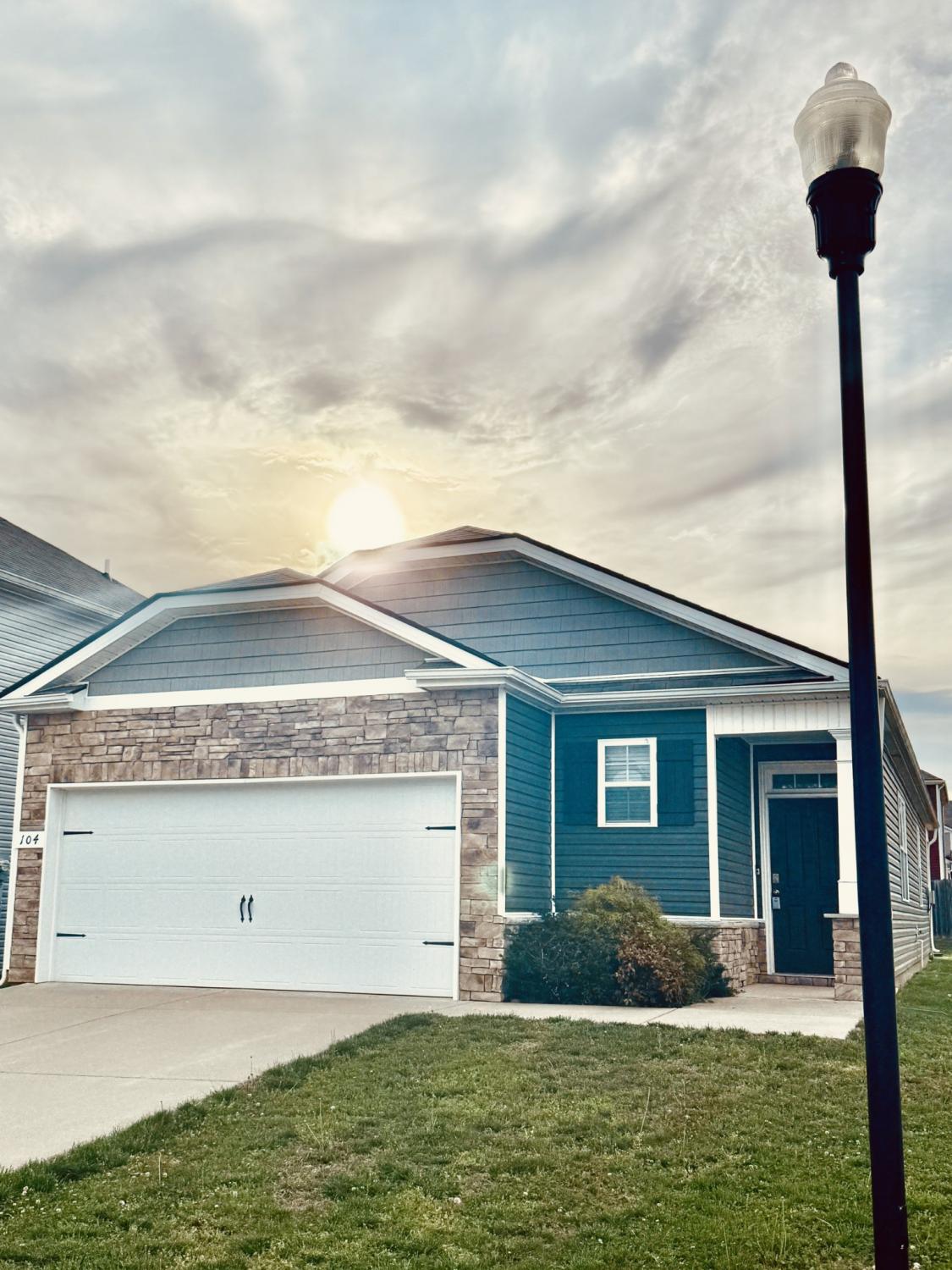 104-Victory-Cir--N For Sale