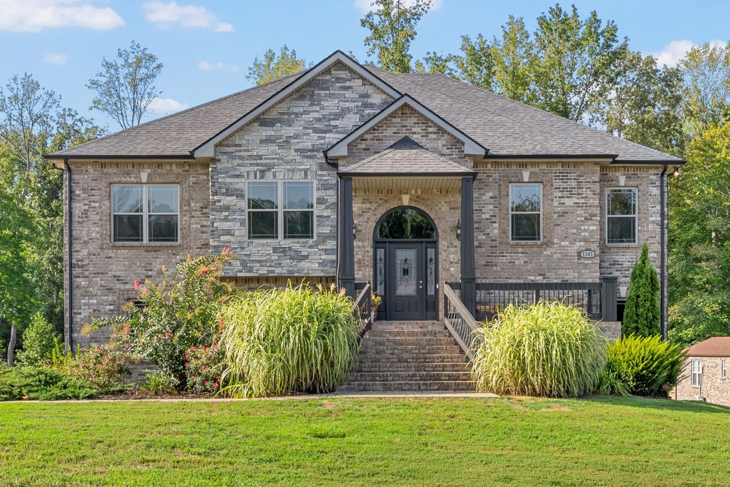 1141-Reda-Dr For Sale