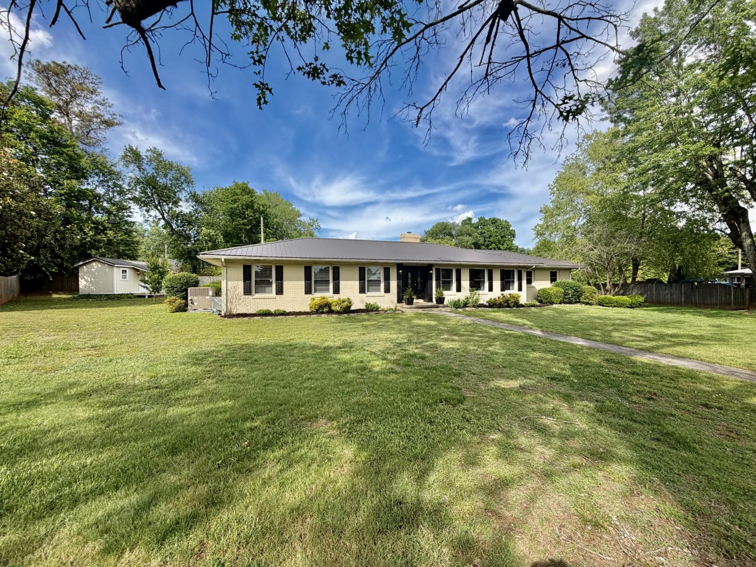 232-Admiral-Cir For Sale