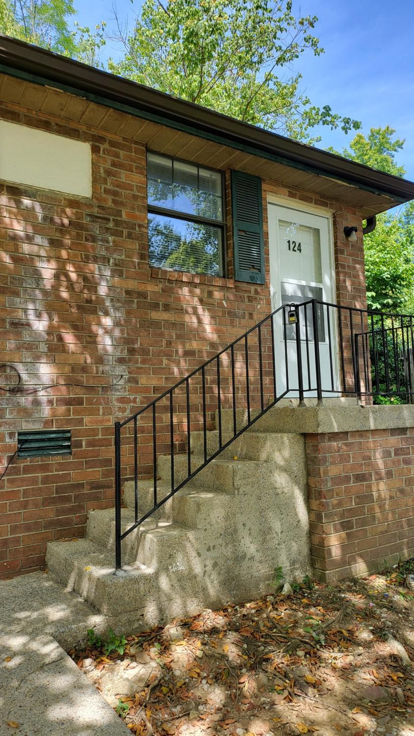 124-Vickey-Ct For Sale