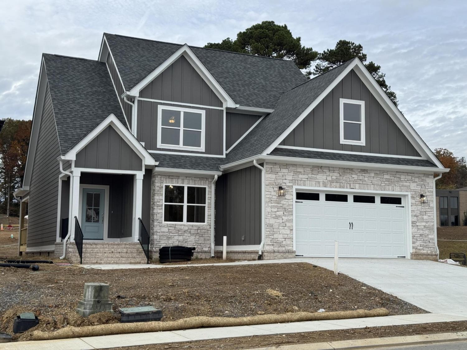 5211-NW-Baylor-Street For Sale