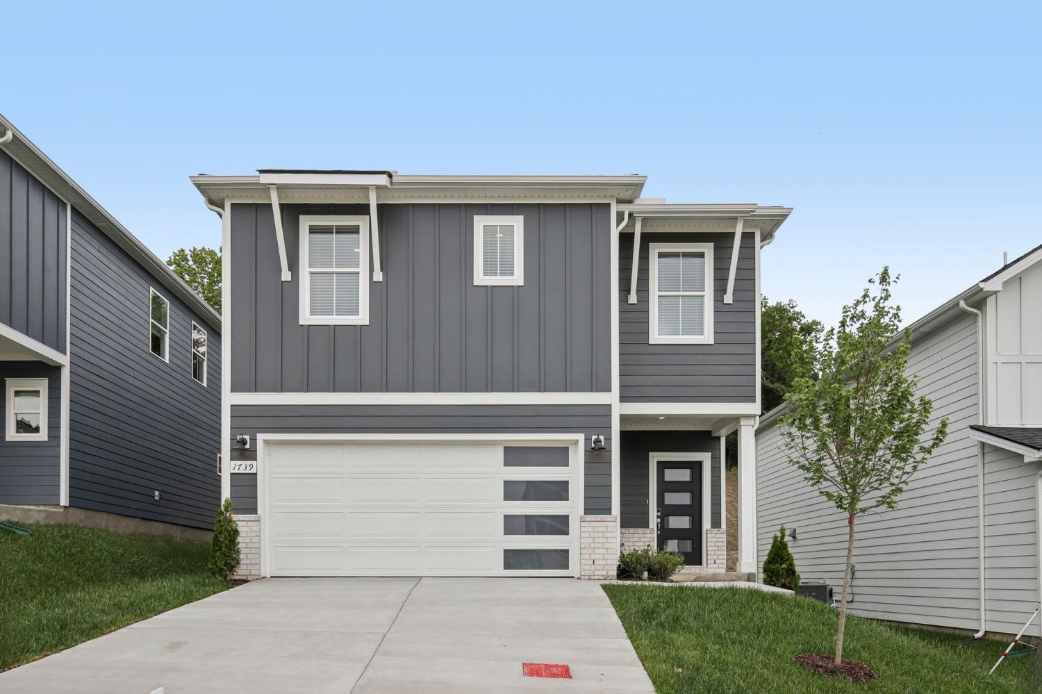 1739-Flora-Grv For Sale
