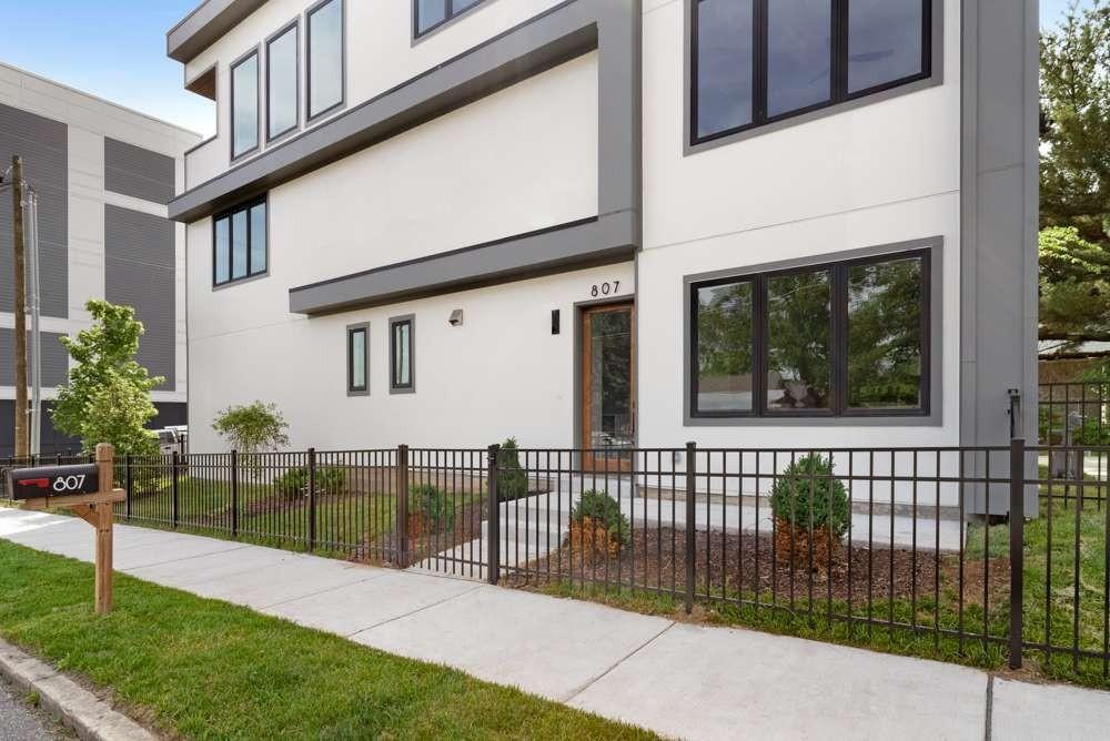 807-Buchanan-St For Sale