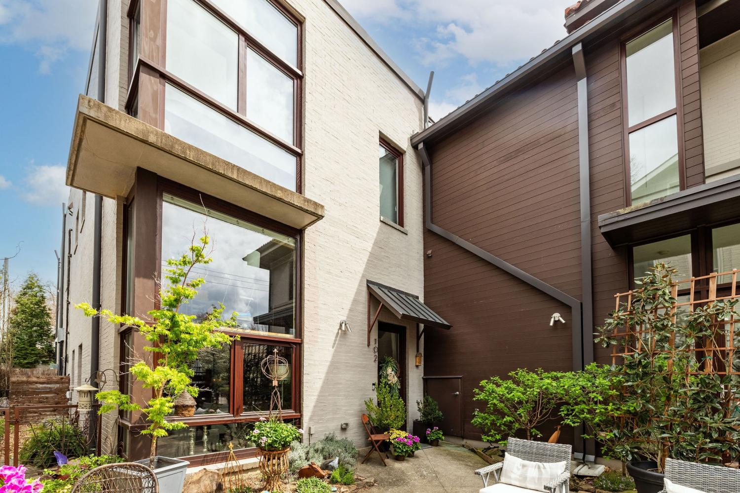 2218-Belmont-Blvd For Sale