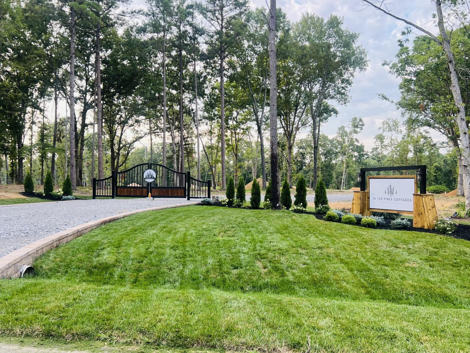 116-Pine-Grove-Ln For Sale