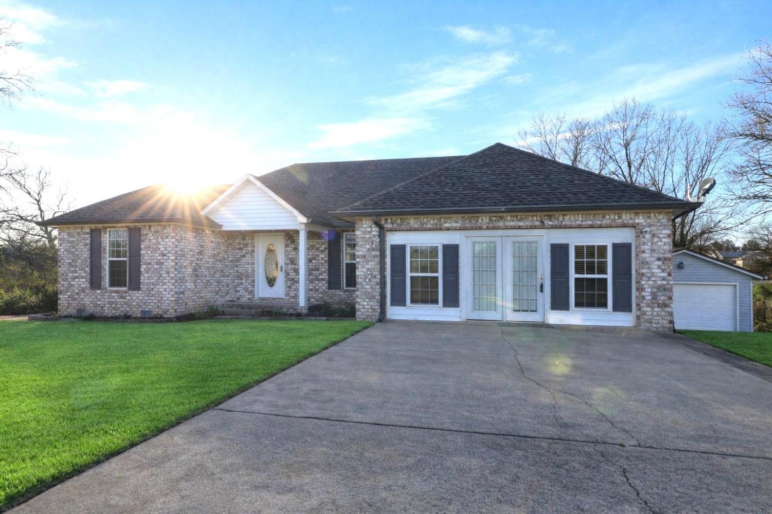 101-Hedgewood-Dr For Sale