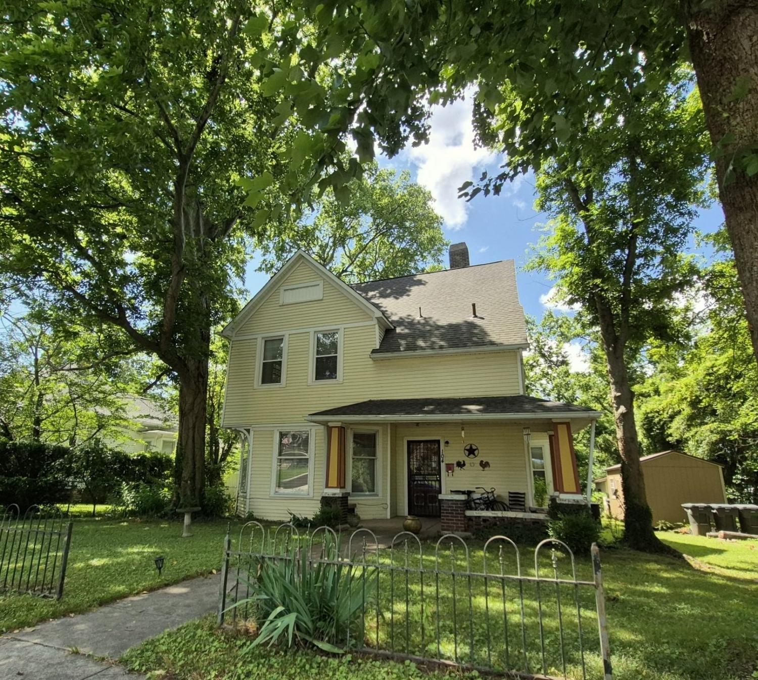 104-2nd-Ave For Sale