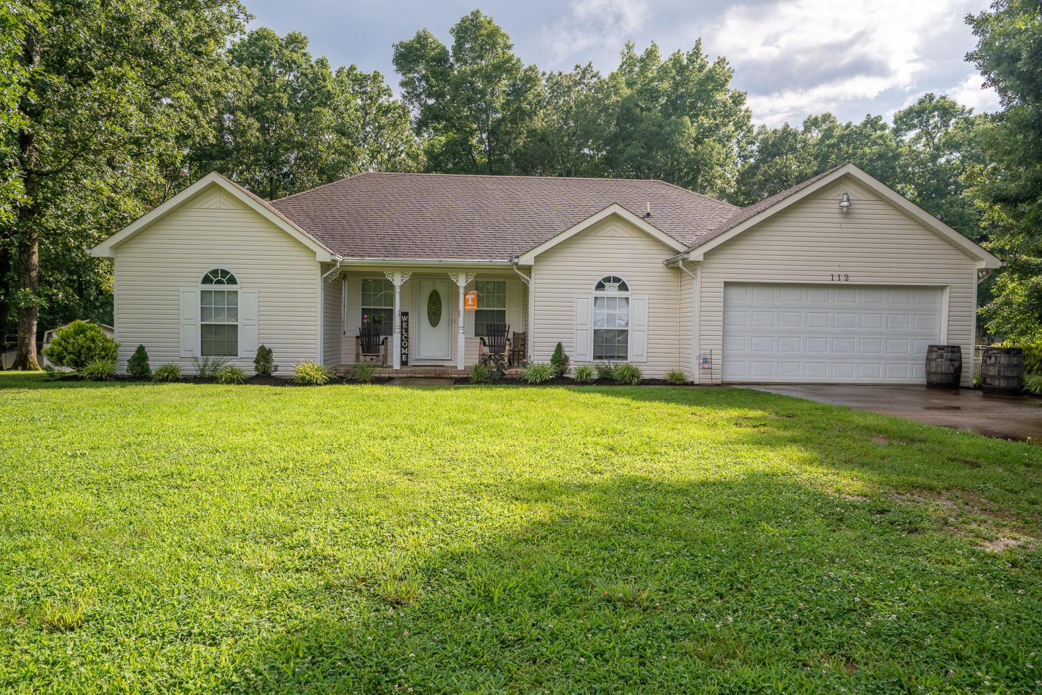112-Oakdale-Dr For Sale