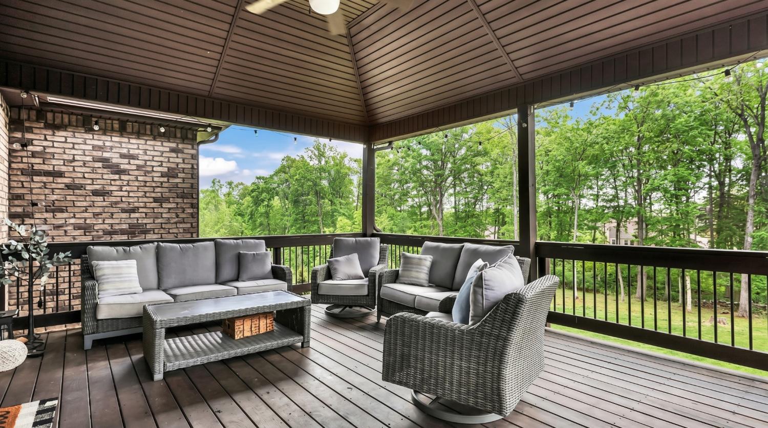 1729-Double-R-Blvd For Sale
