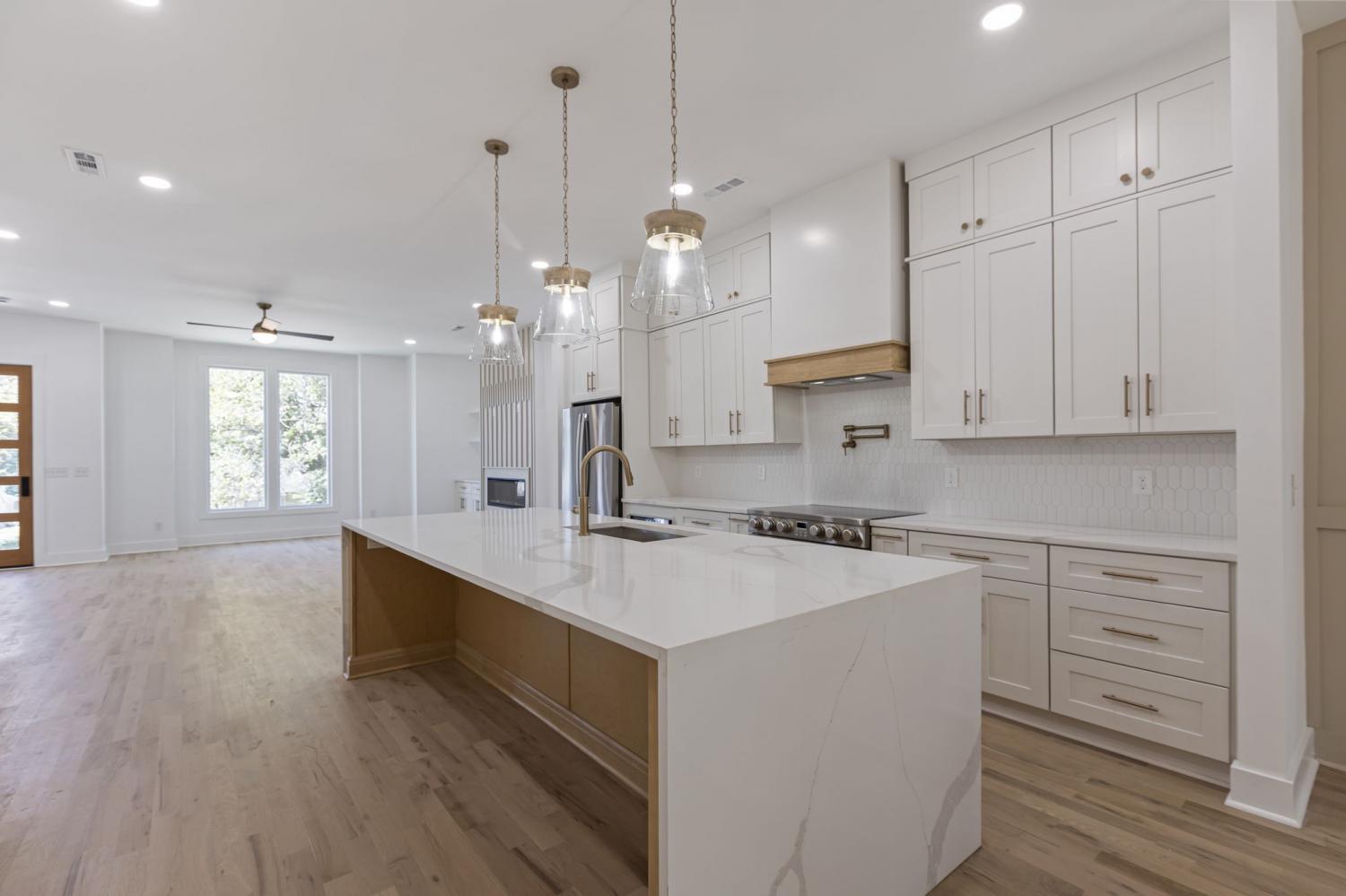 1213-Montgomery-Ave For Sale