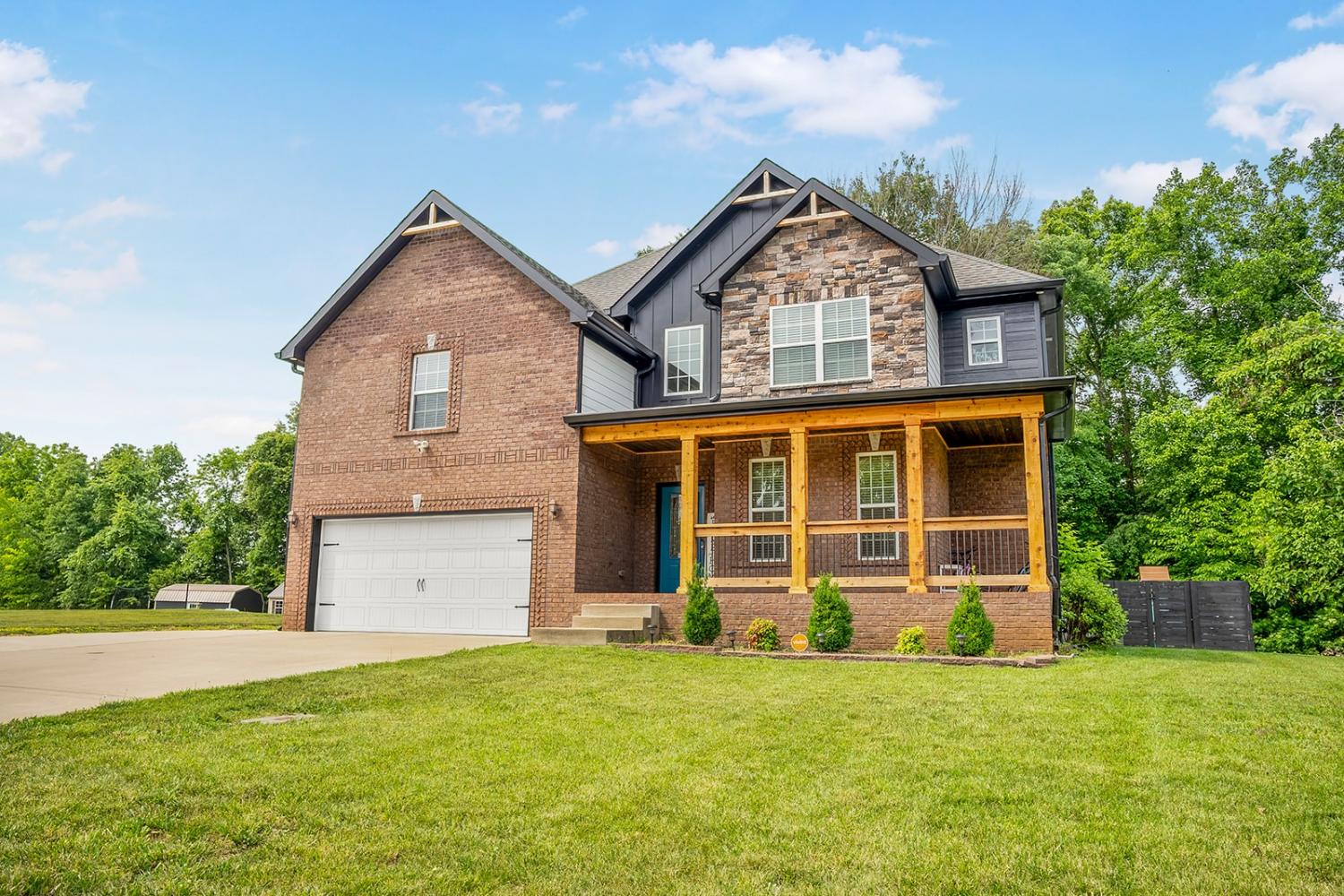 3552-Aurora-Dr For Sale