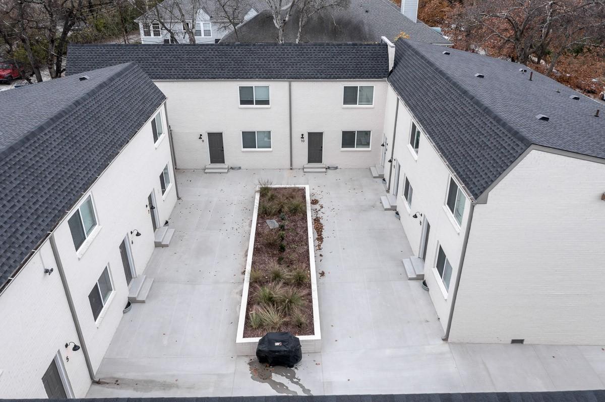 2129-Acklen-Ave For Sale