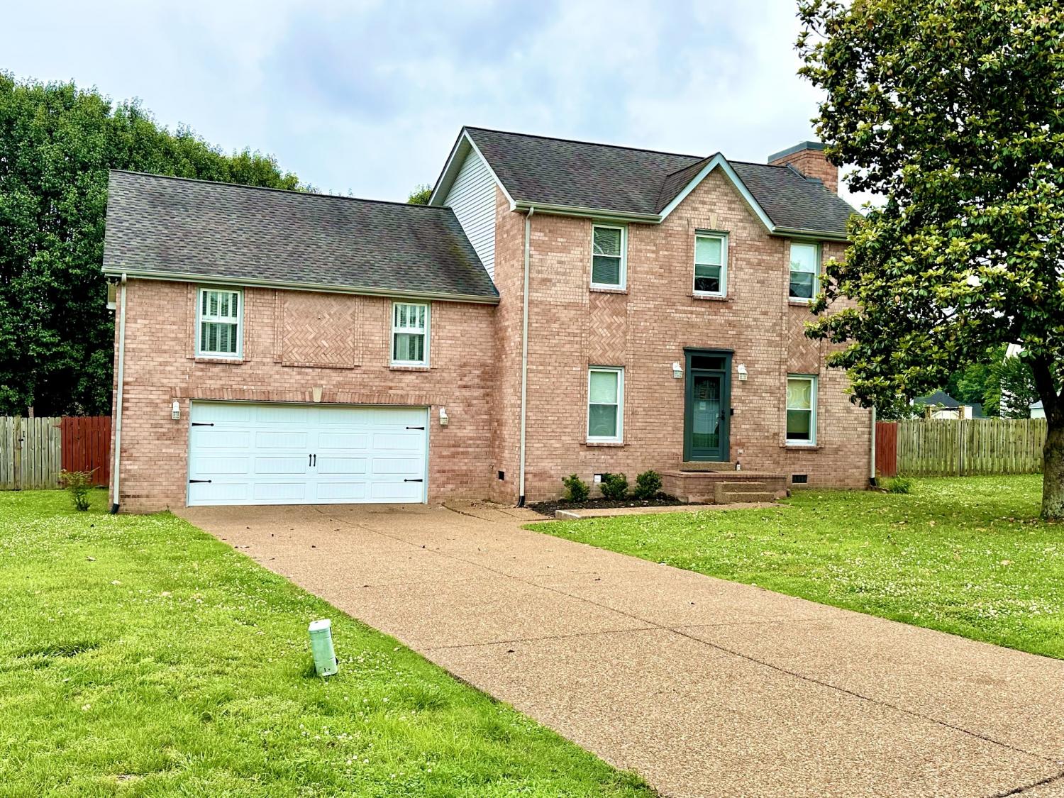 1816 Elizabeth Ct TN 37174 For Sale - 