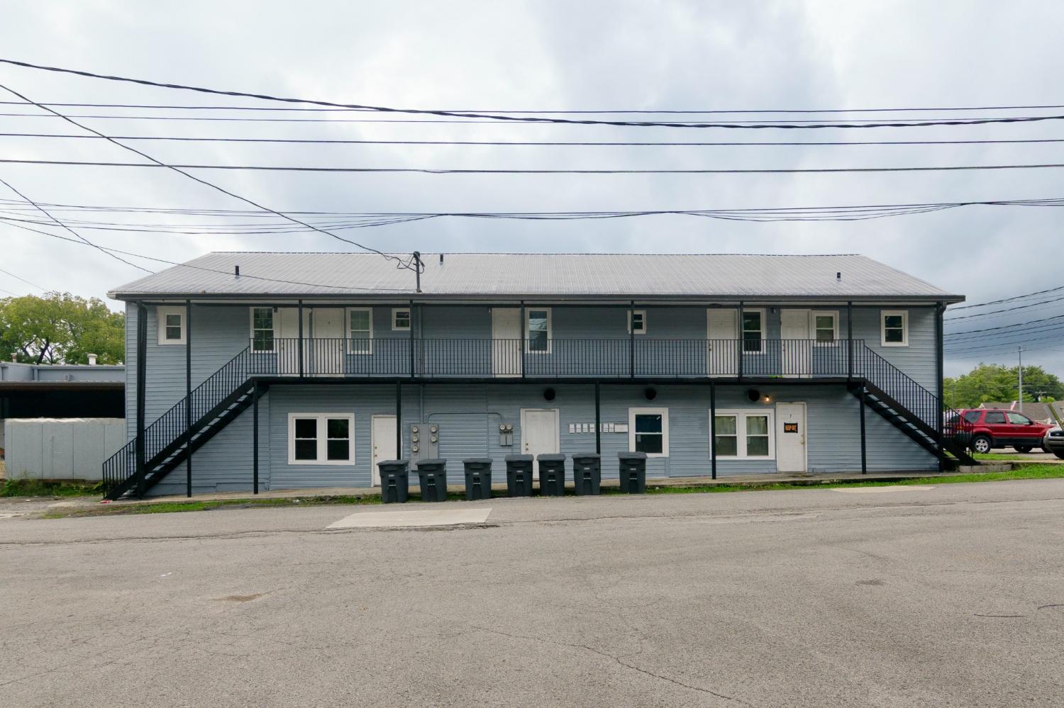 206-Edison-St--W For Sale