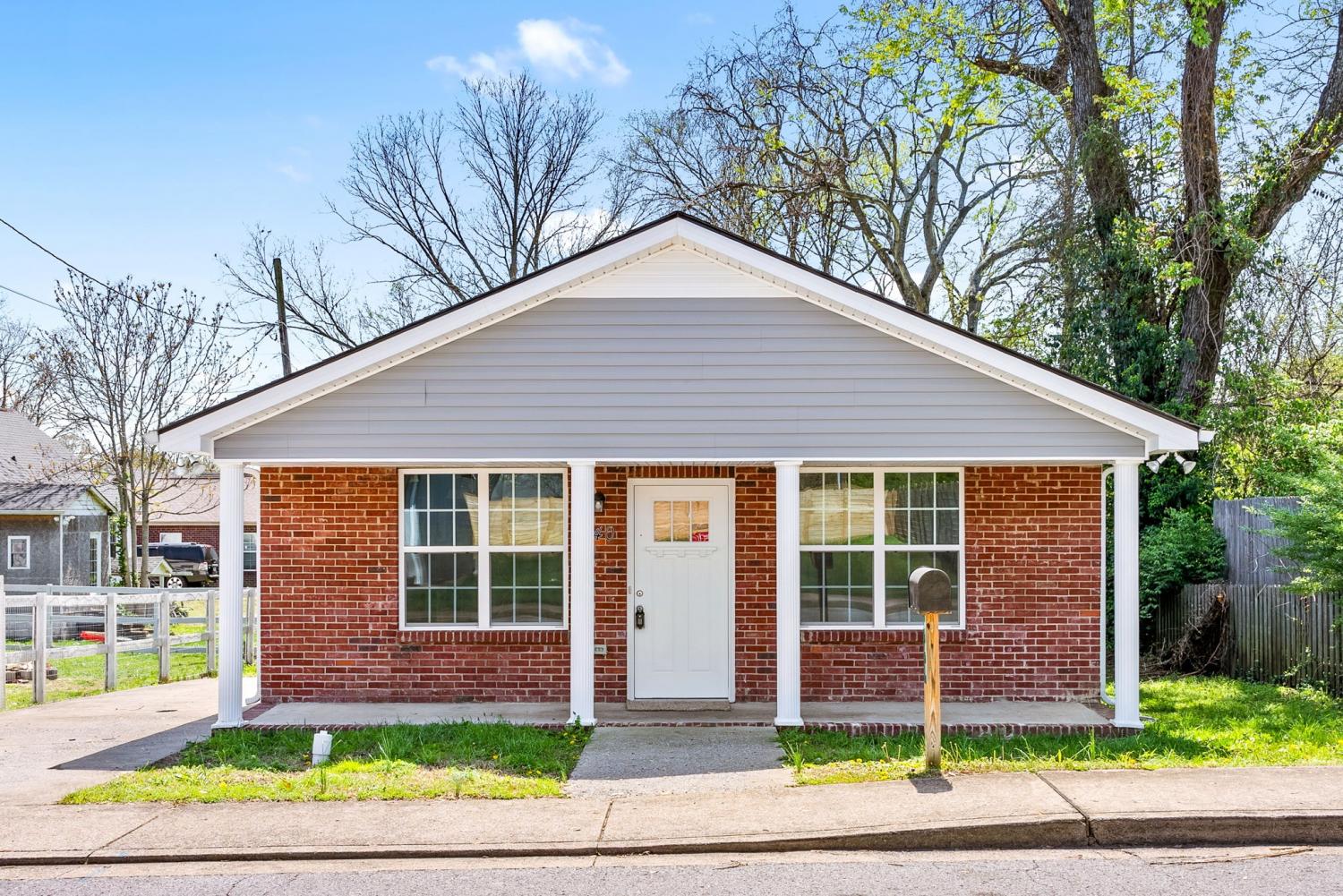 740-Washington-Street For Sale