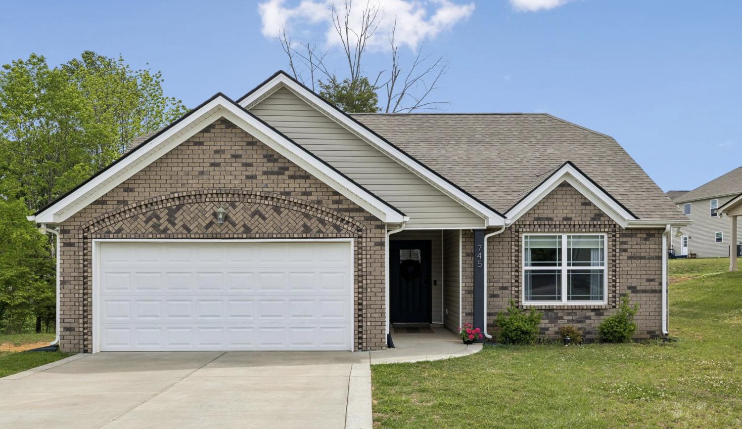 745-Cedar-Ln For Sale