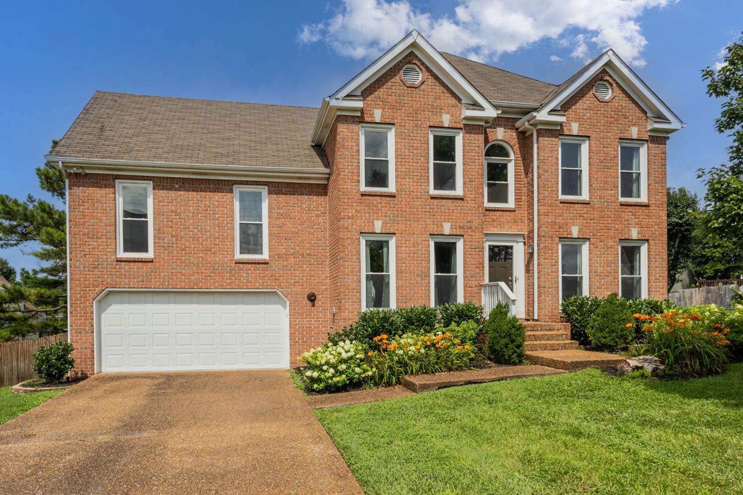 2795-Iroquois-Dr For Sale