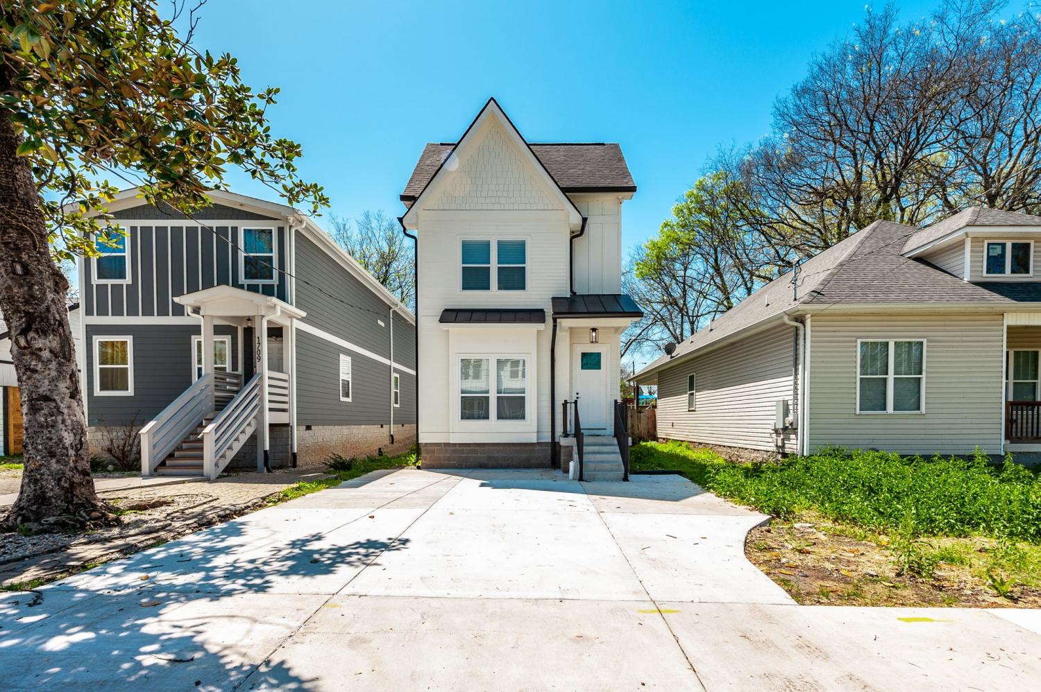 1711-17th-Ave--N For Sale
