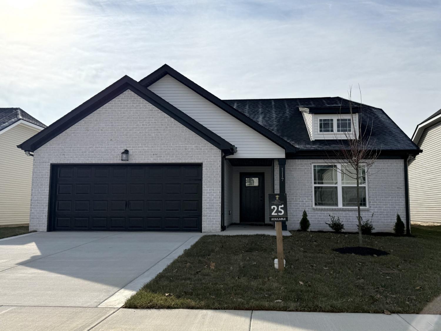 1117-Javier-Dr For Sale