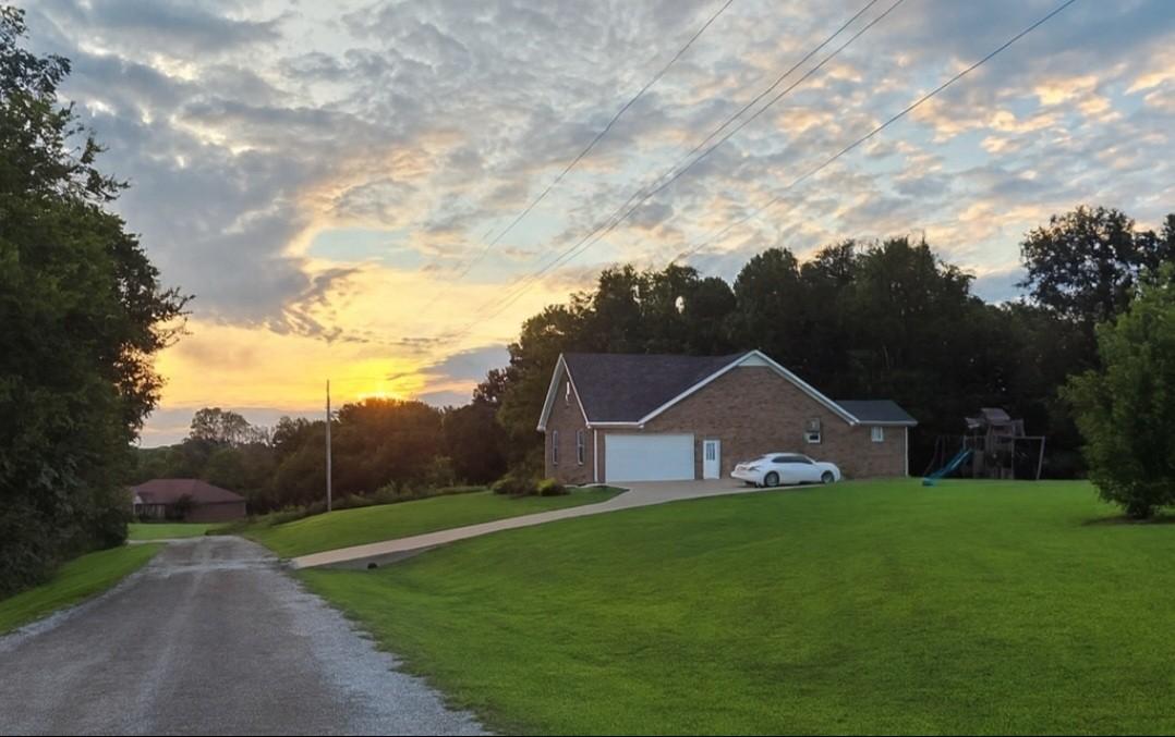 130-Rambling-Rdg For Sale