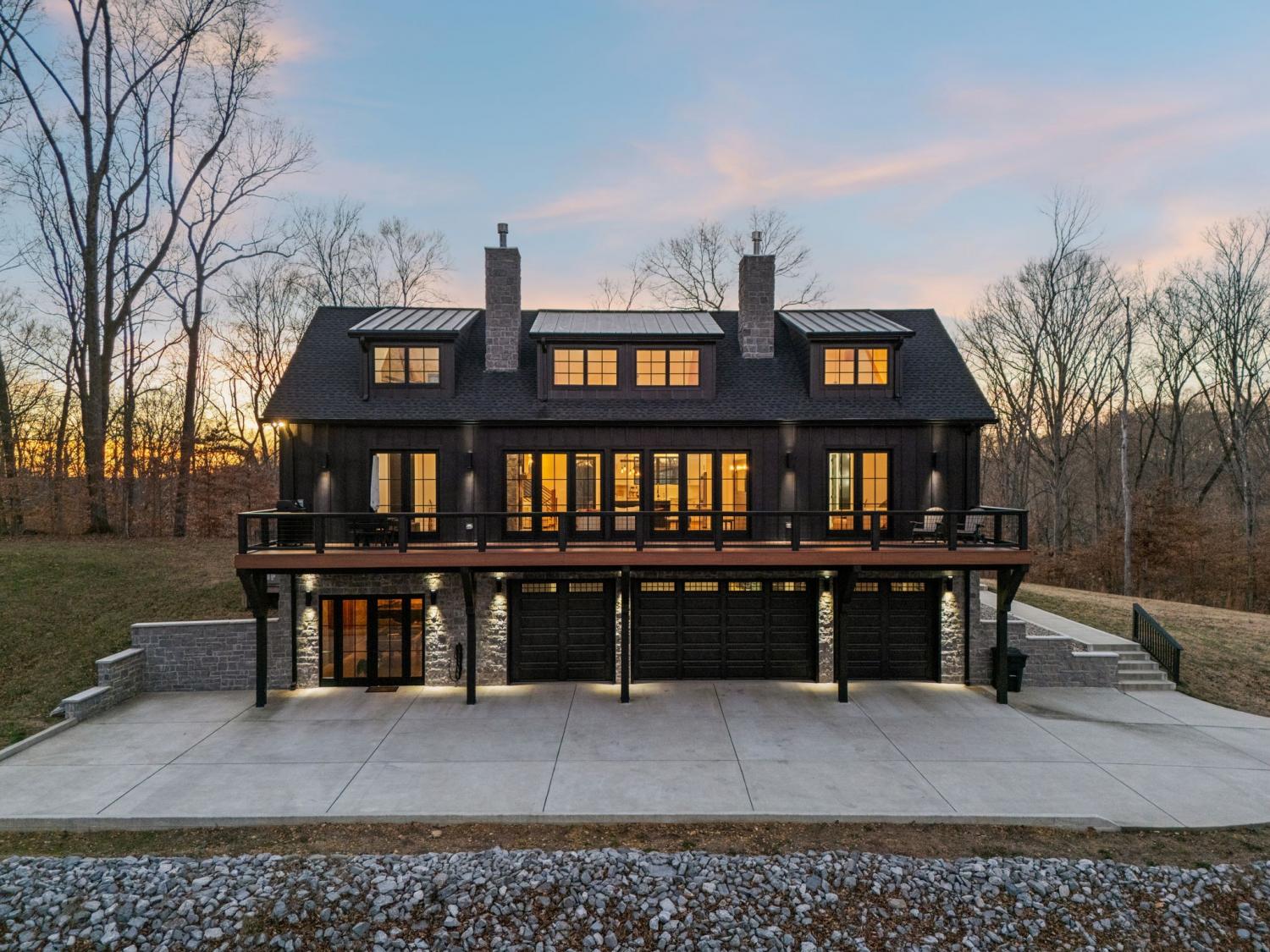 7650-Chipmunk-Ln For Sale