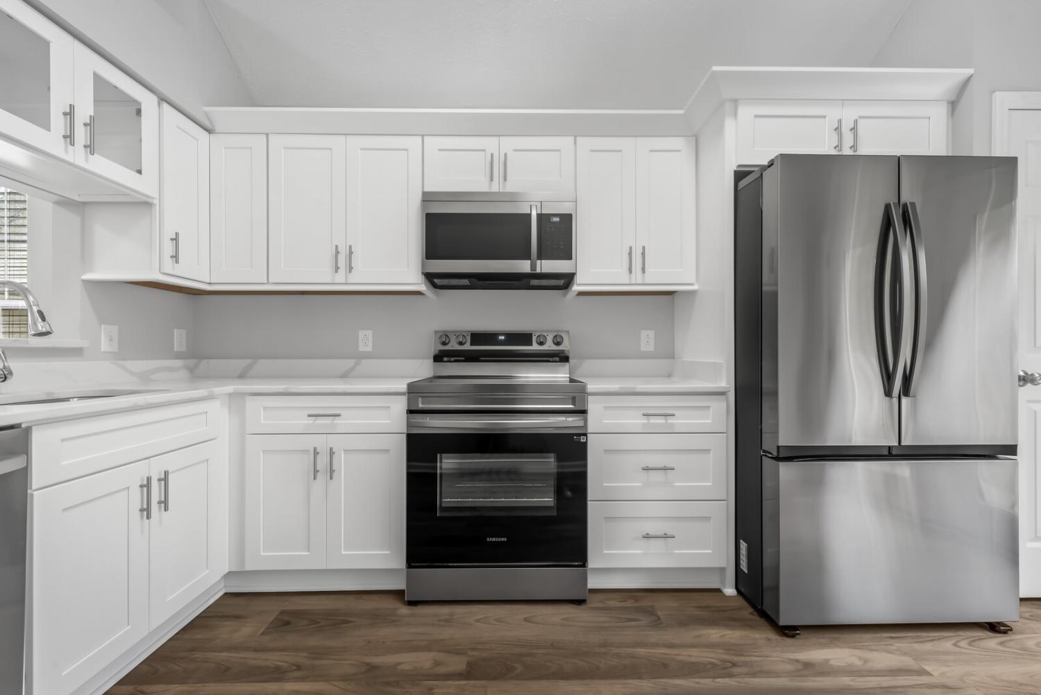 806-Bexhill-Ct--N For Sale