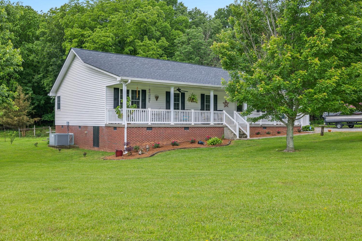 1550-Beech-Bottom-Rd For Sale