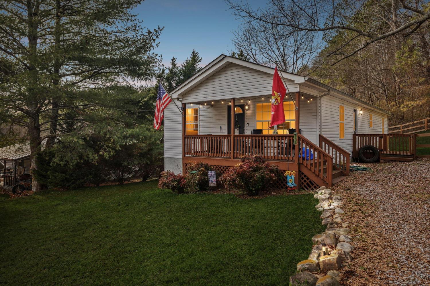 617-Bradley-Avenue For Sale