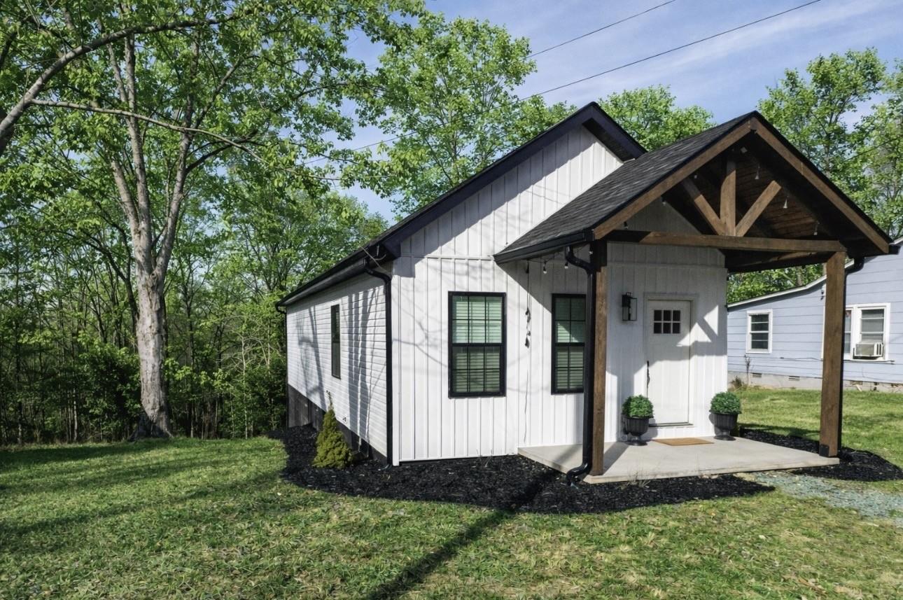 112-Wells-Street--N For Sale