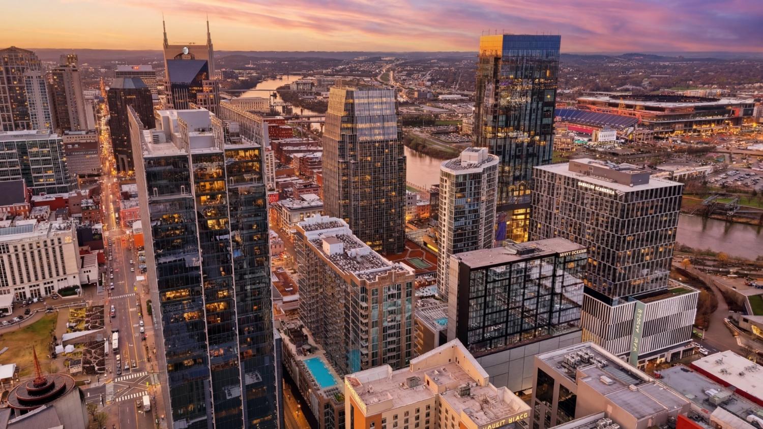 301-Demonbreun-St For Sale