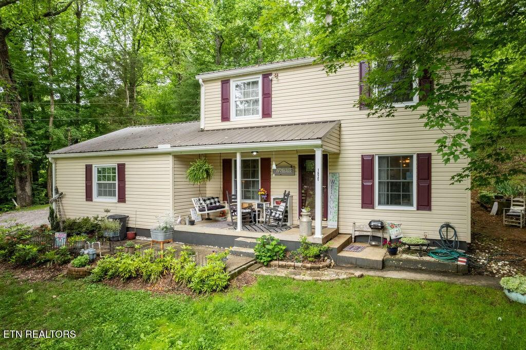 1829-Dutch-Valley-Rd For Sale
