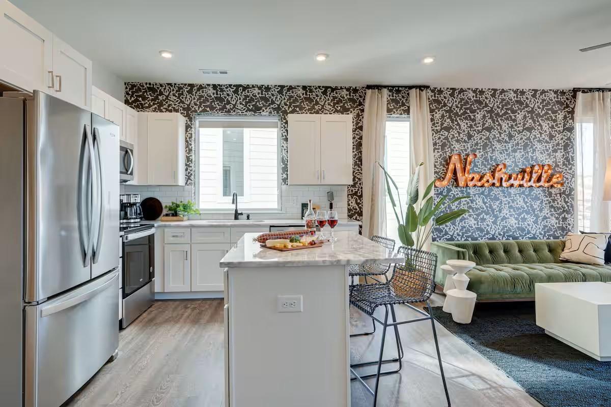 5625-Lenox-Ave For Sale