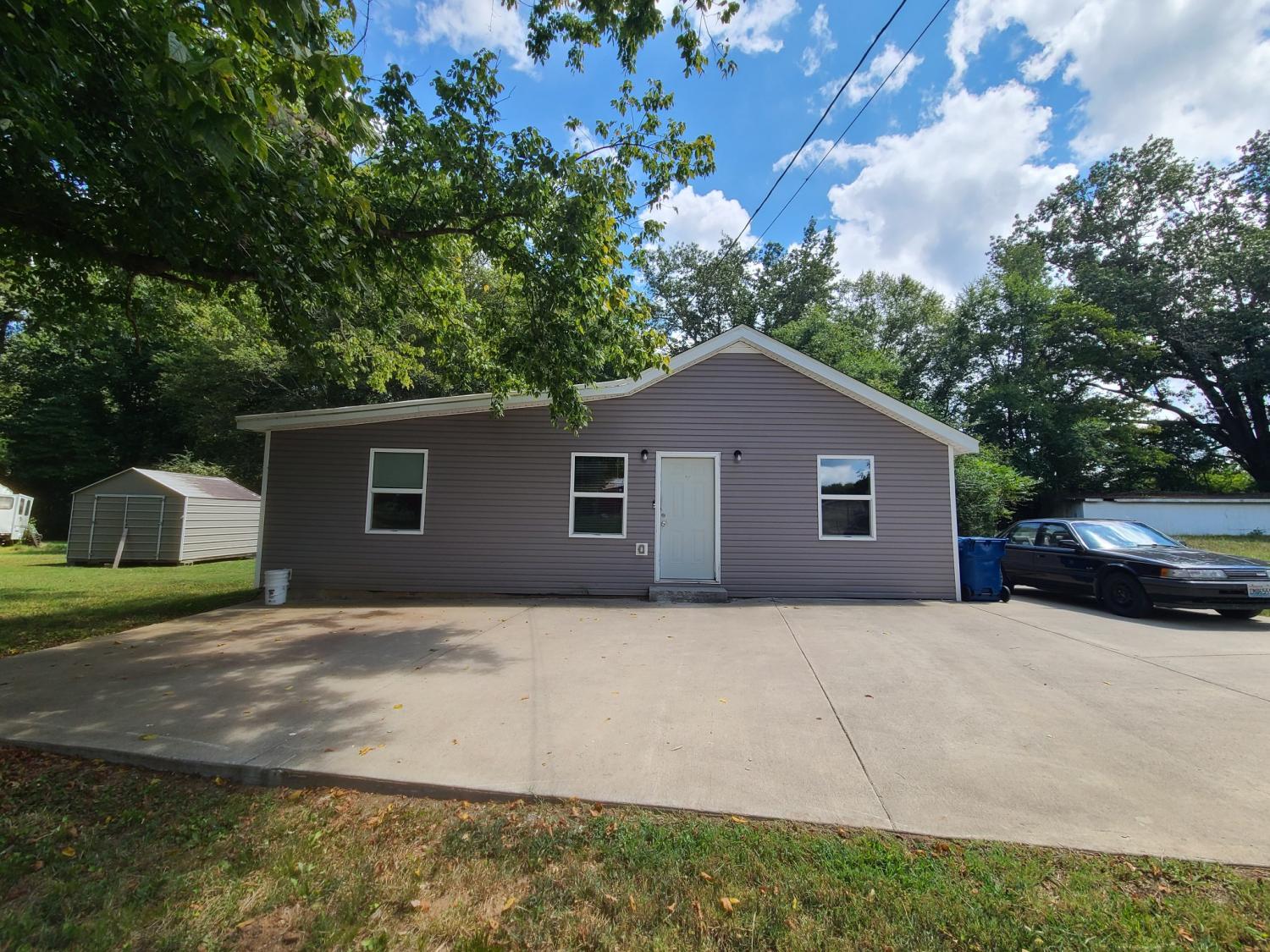 106-Wyatt-St--N For Sale