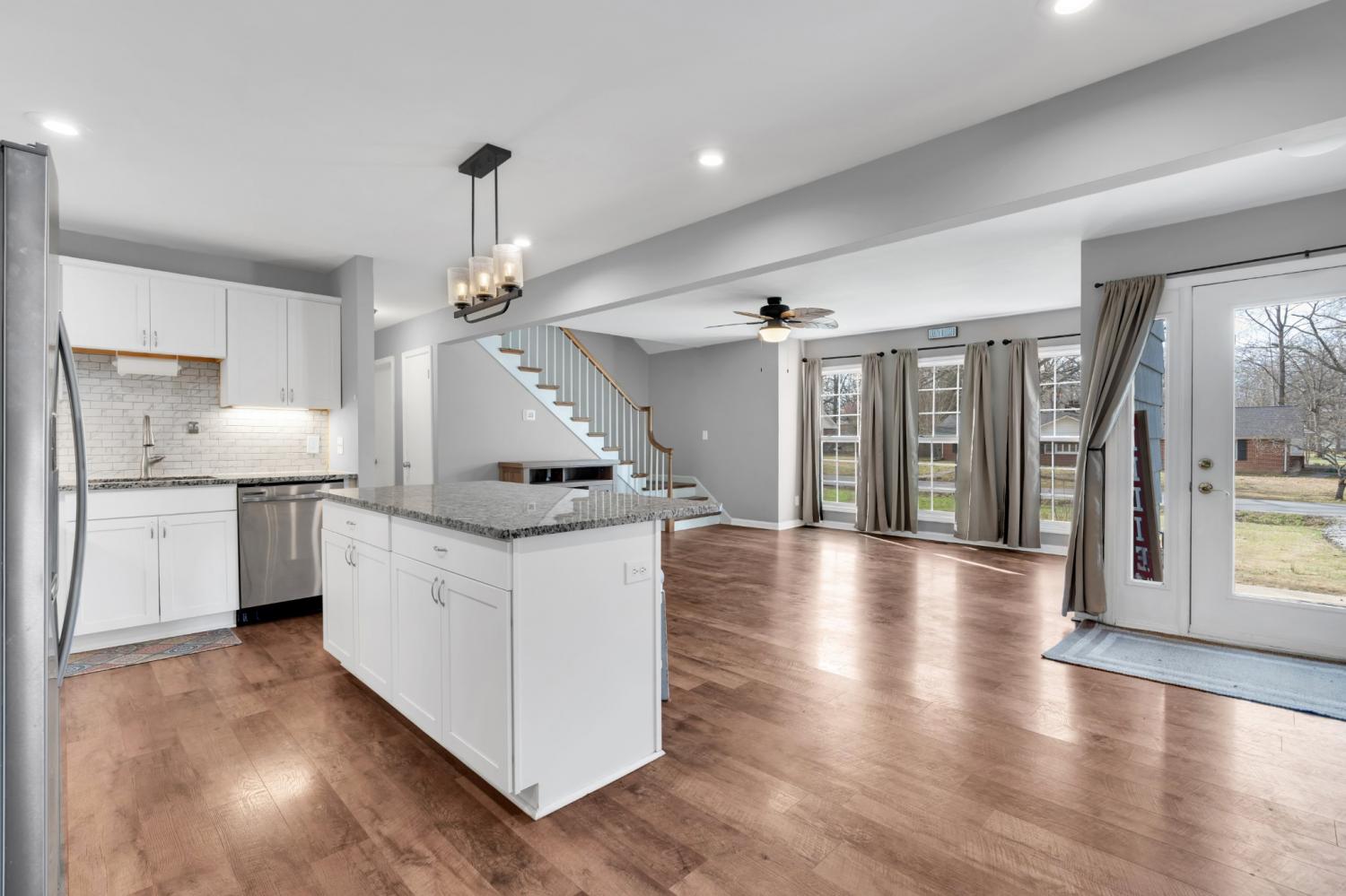 1004-Bragg-Cir For Sale