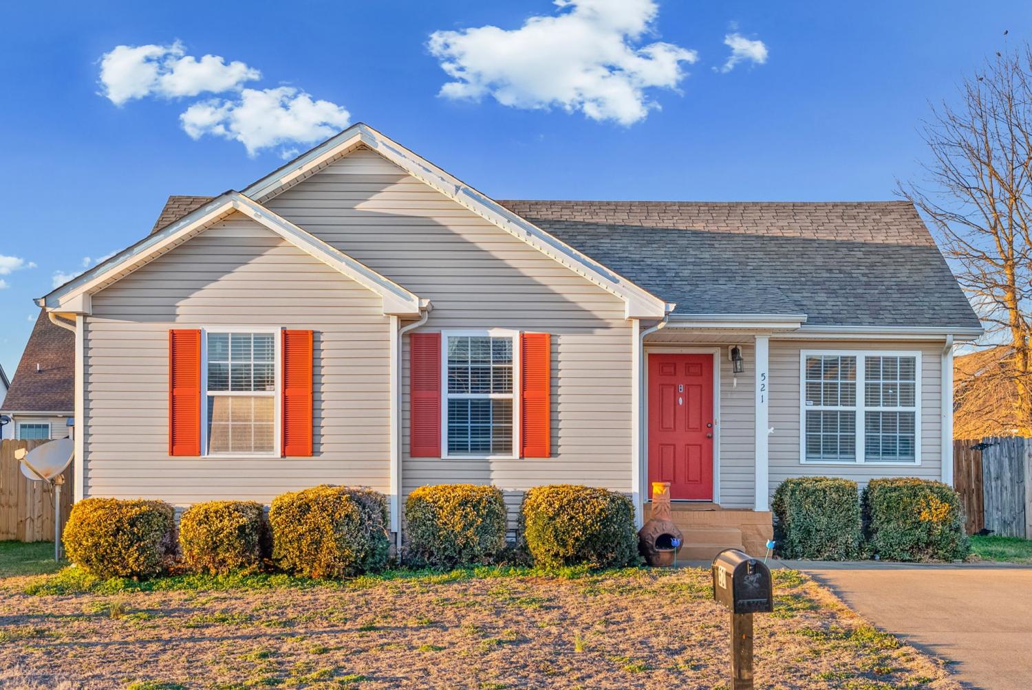 521-Oakmont-Dr For Sale