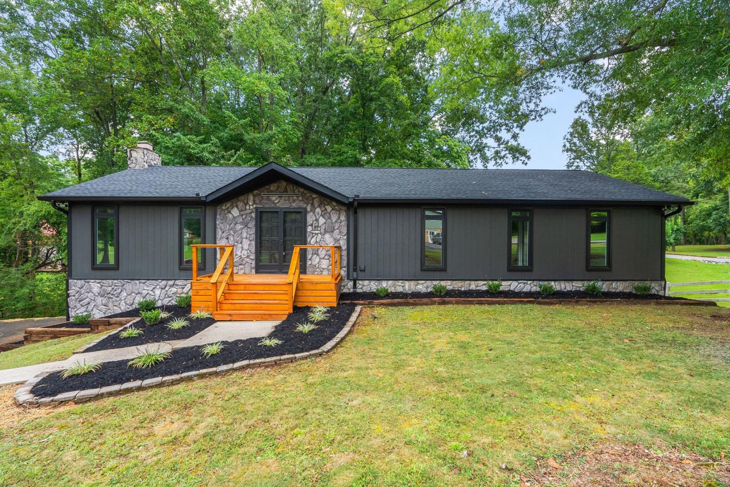 1005-Primrose-Dr For Sale