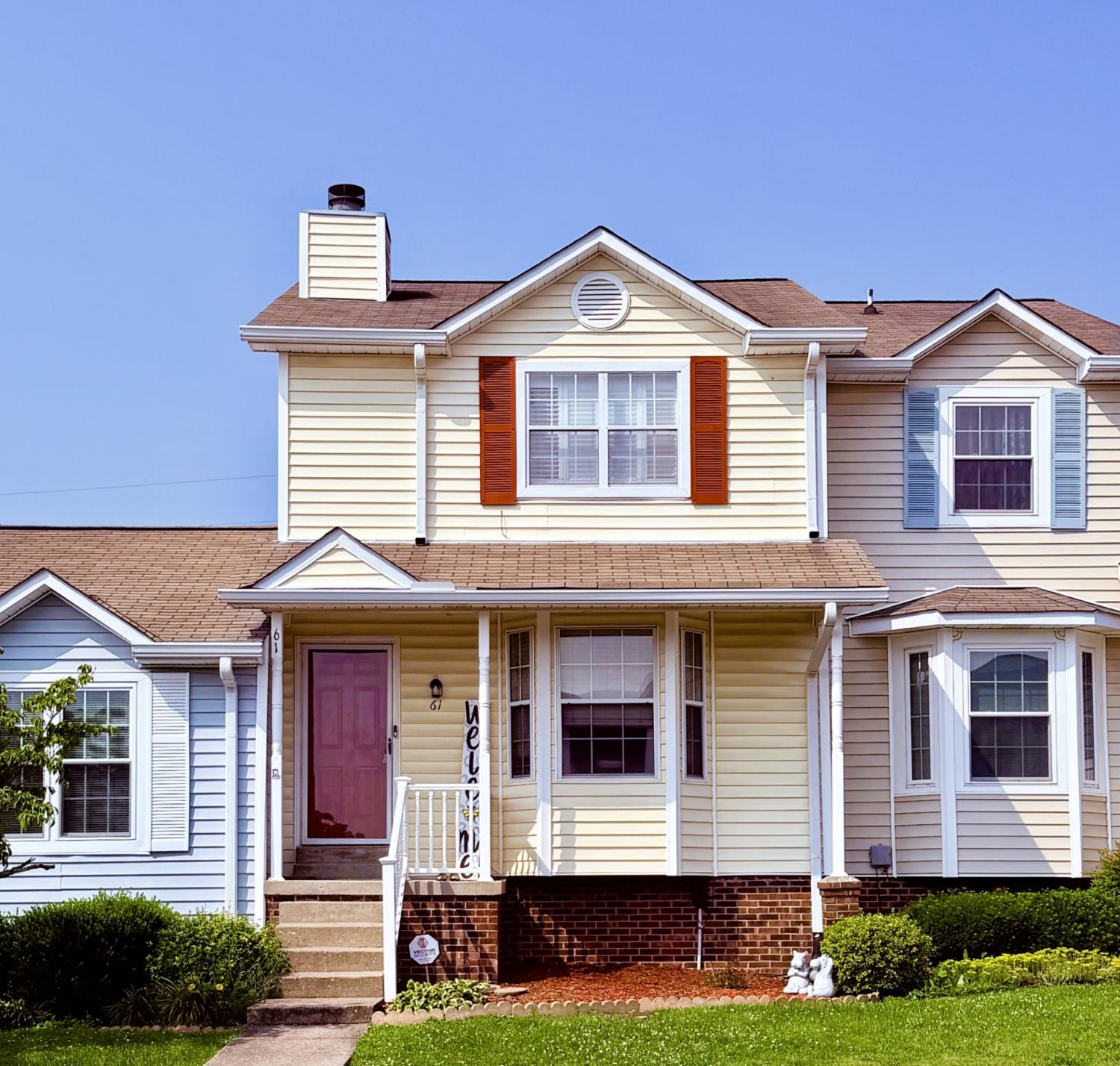 61-Rolling-Meadows-Dr For Sale