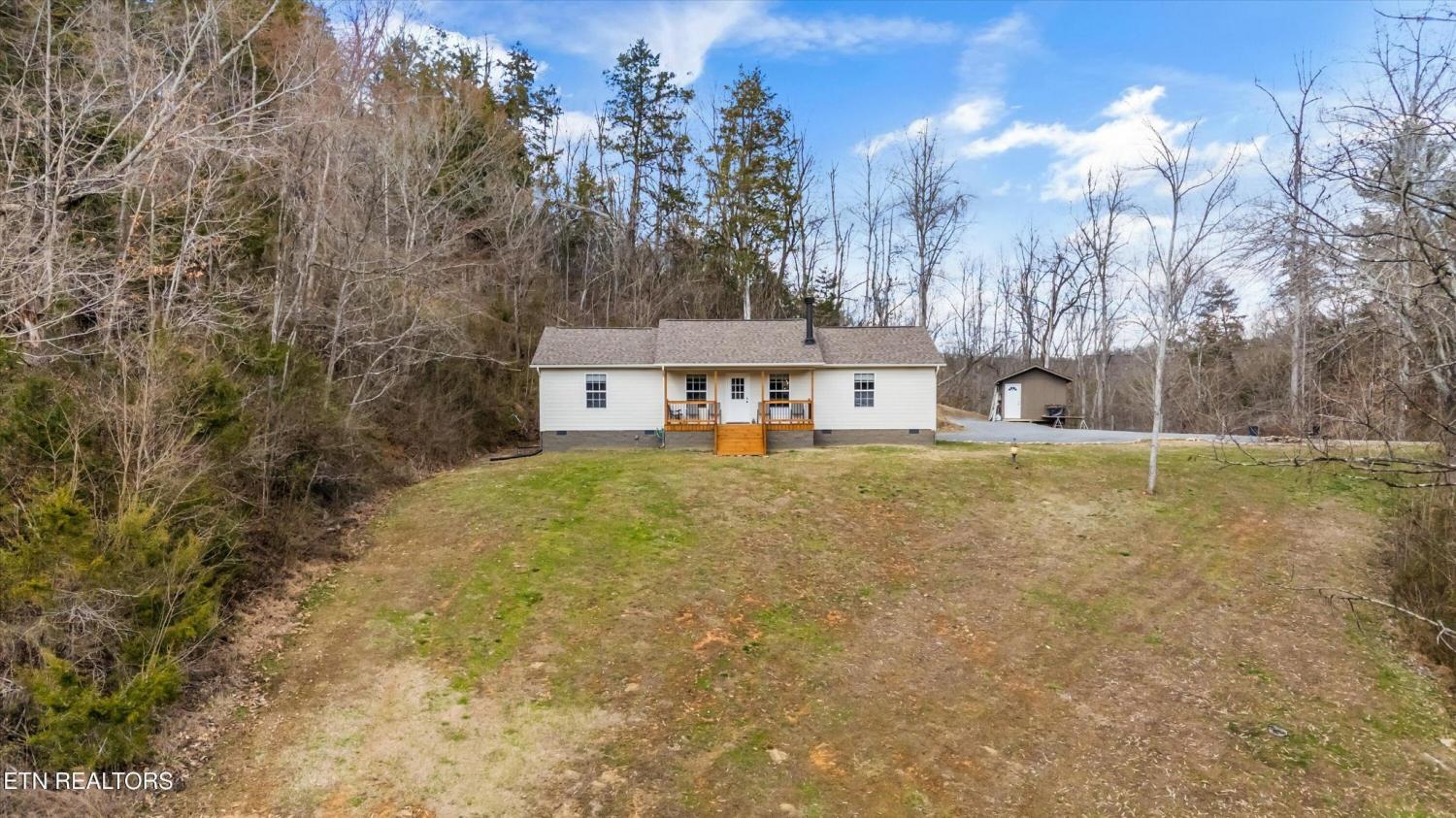 393-Lane-Hollow-Rd For Sale