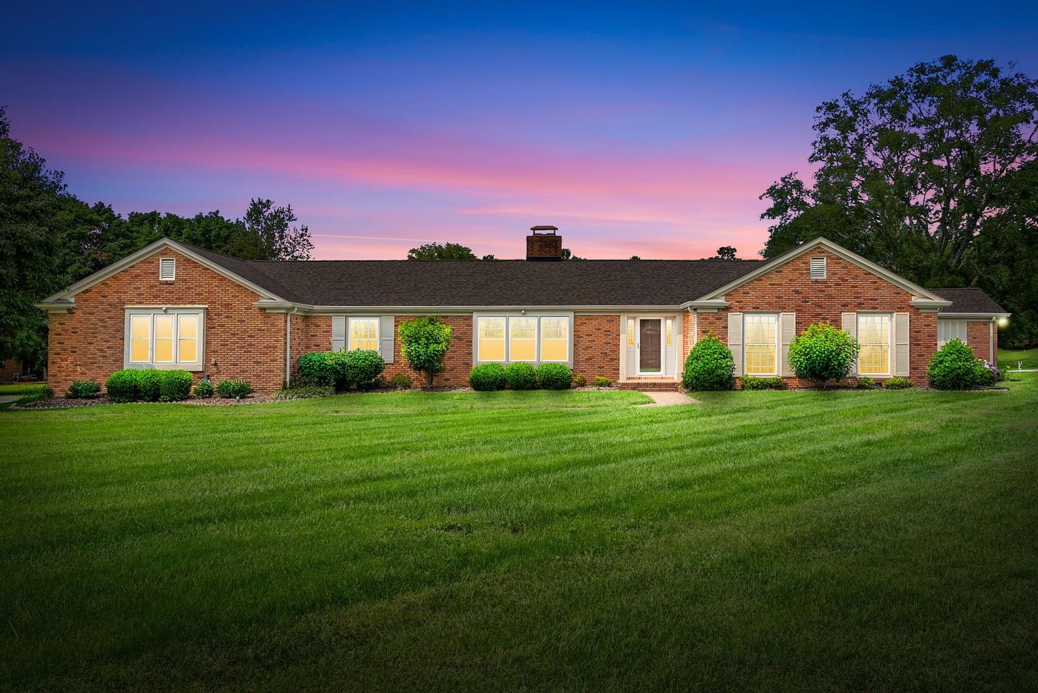 230-Fairway-Ct For Sale