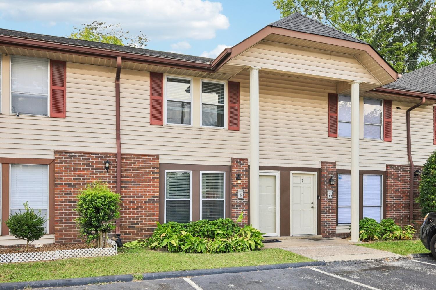 500-Paragon-Mills-Rd For Sale