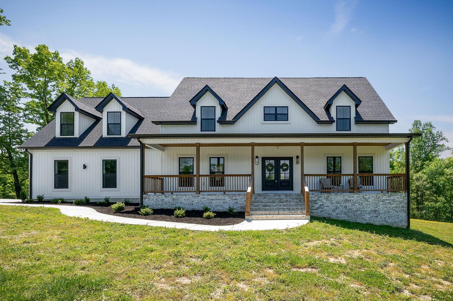 250-Dyer-Ridge-Rd For Sale
