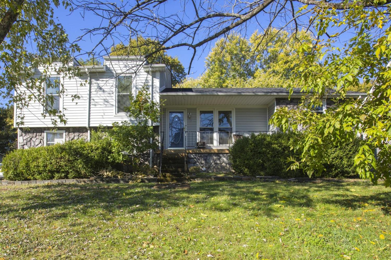 218-Cedarview-Dr For Sale