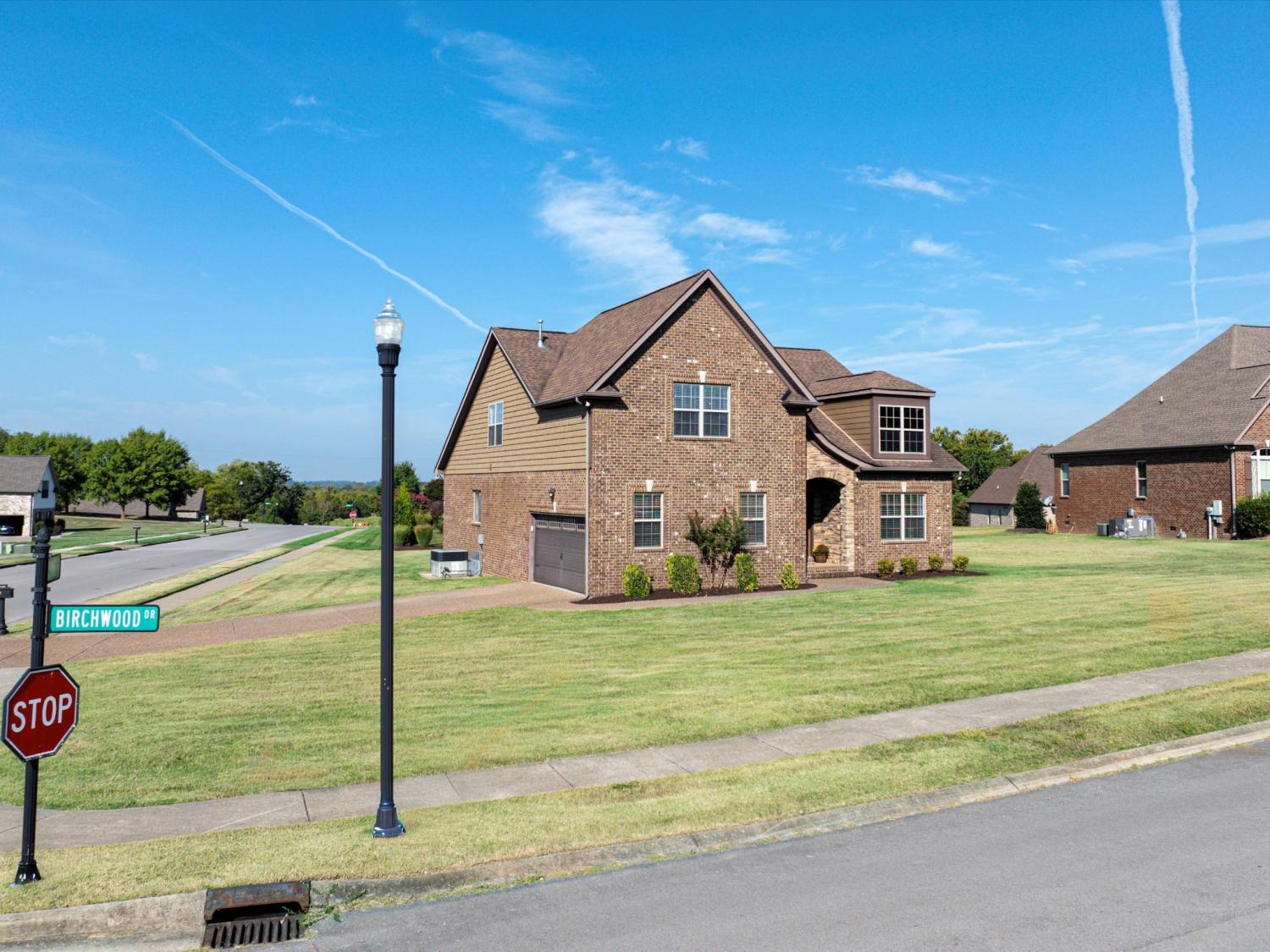 2731-Jasmine-St For Sale