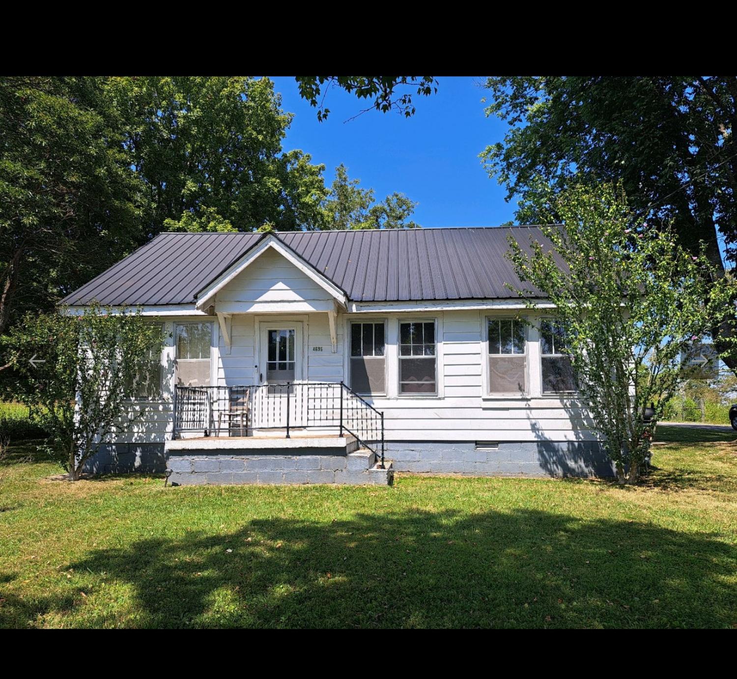 4695-Carthage-Hwy For Sale