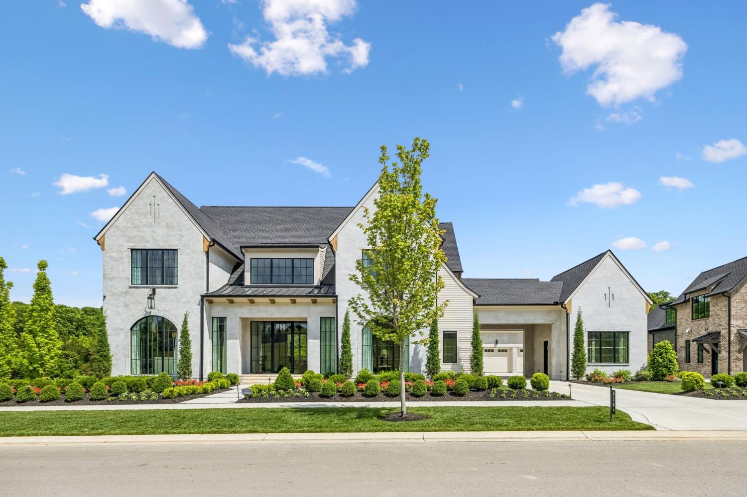 8384-Solstice-Dr For Sale