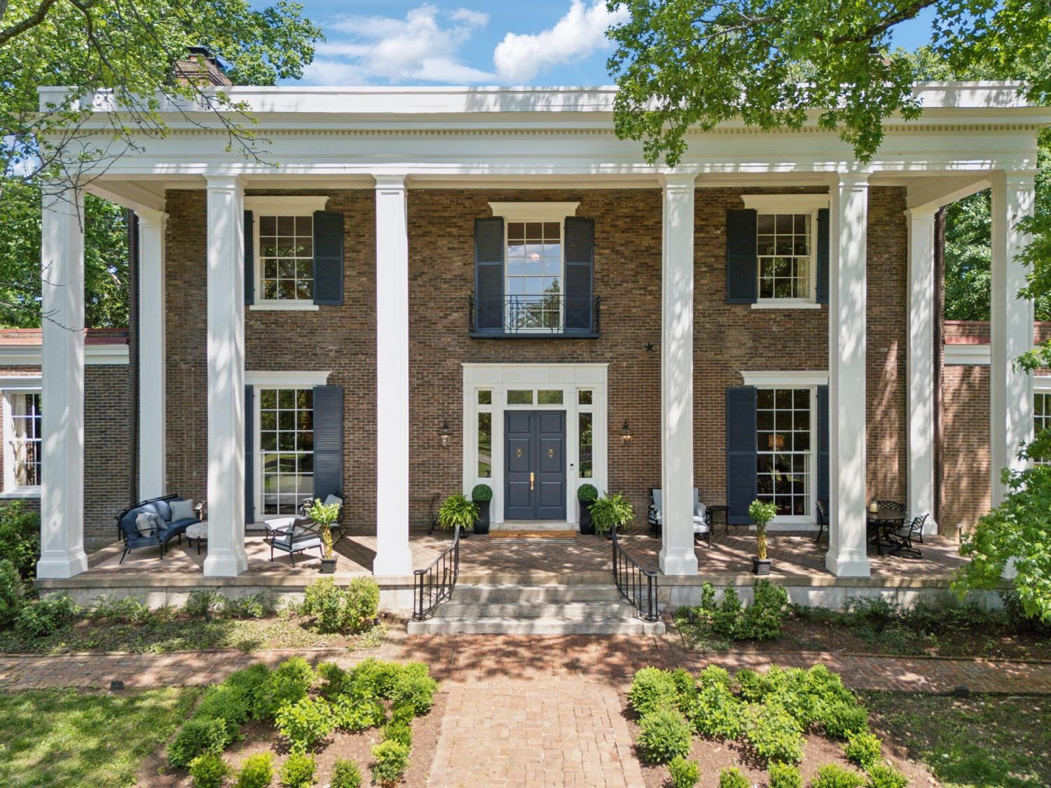 1800-Grey-Pointe-Dr For Sale