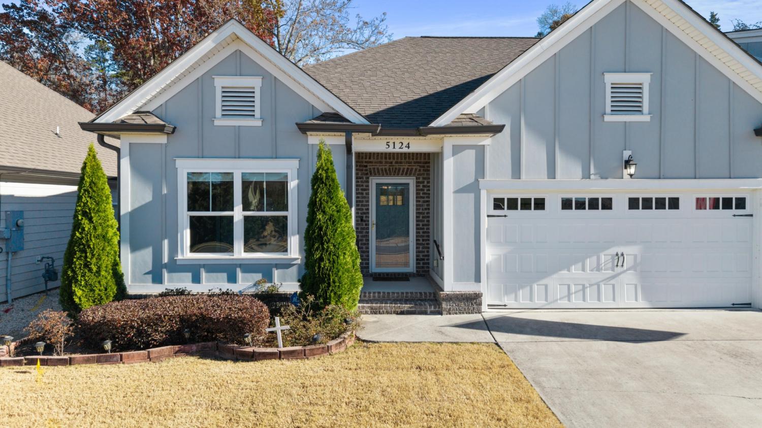 5124-Meadowbend-Drive--NE For Sale