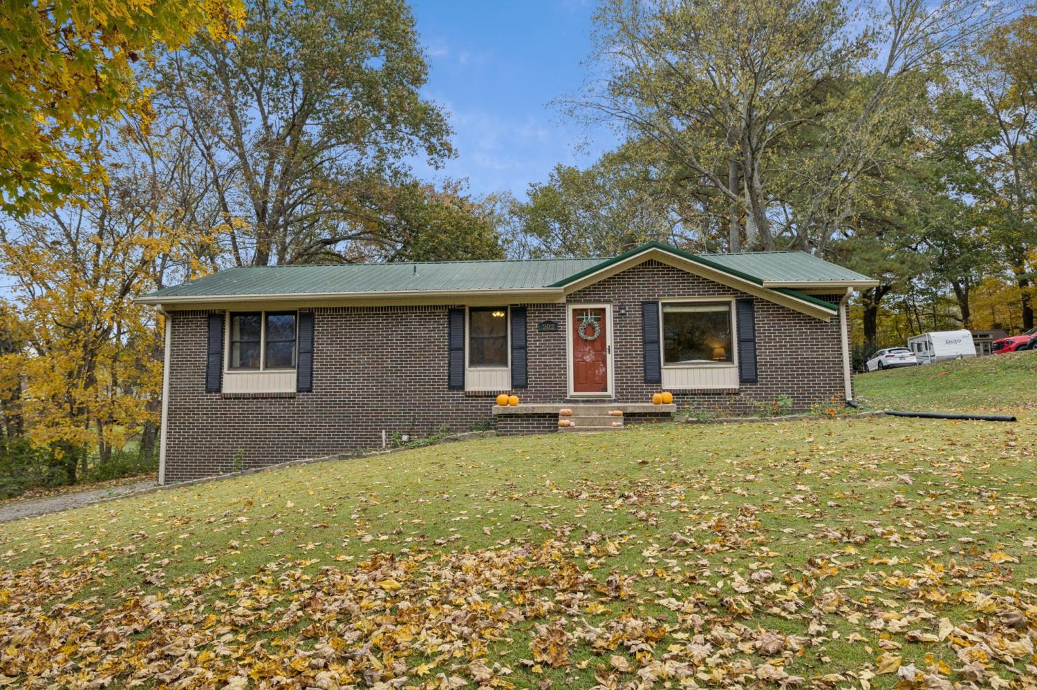 202-Cathey-Ln For Sale