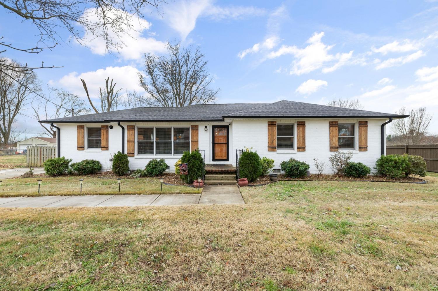 127-Spring-Hill-Dr For Sale