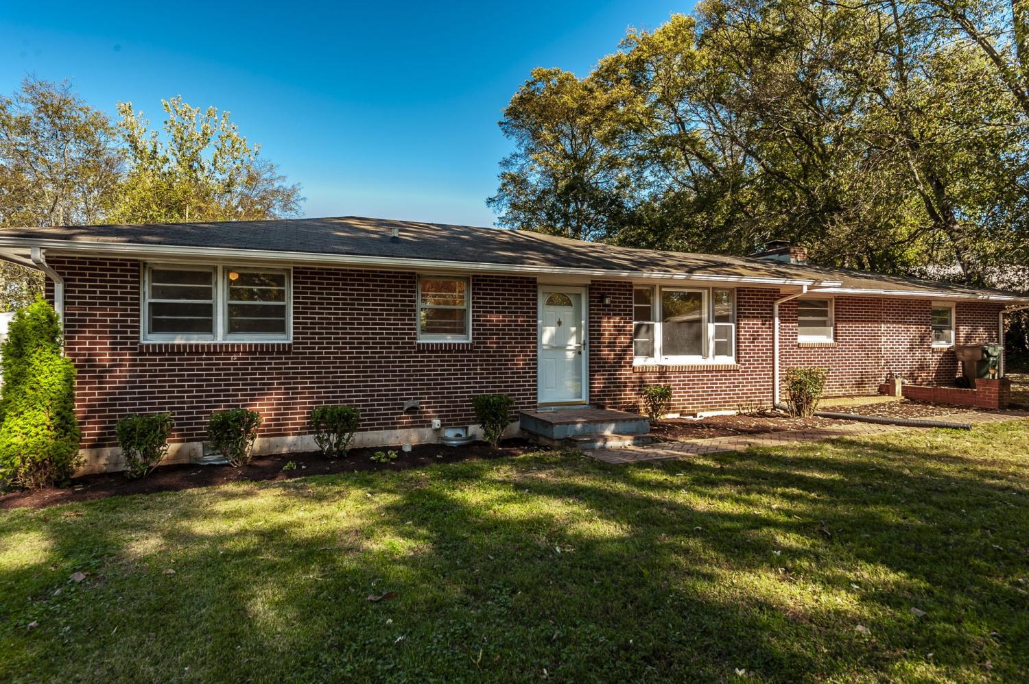 200-Malvin-St For Sale